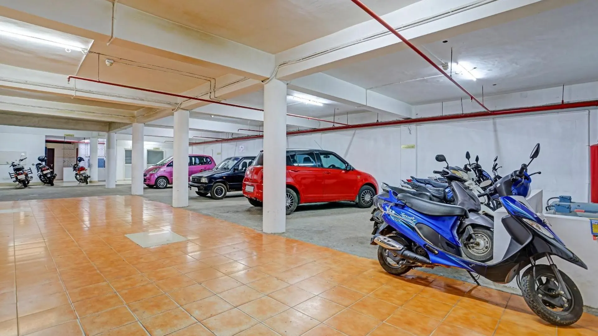 Super Collection O Indraprastha Hotel Thiruvananthapuram 4*,  India